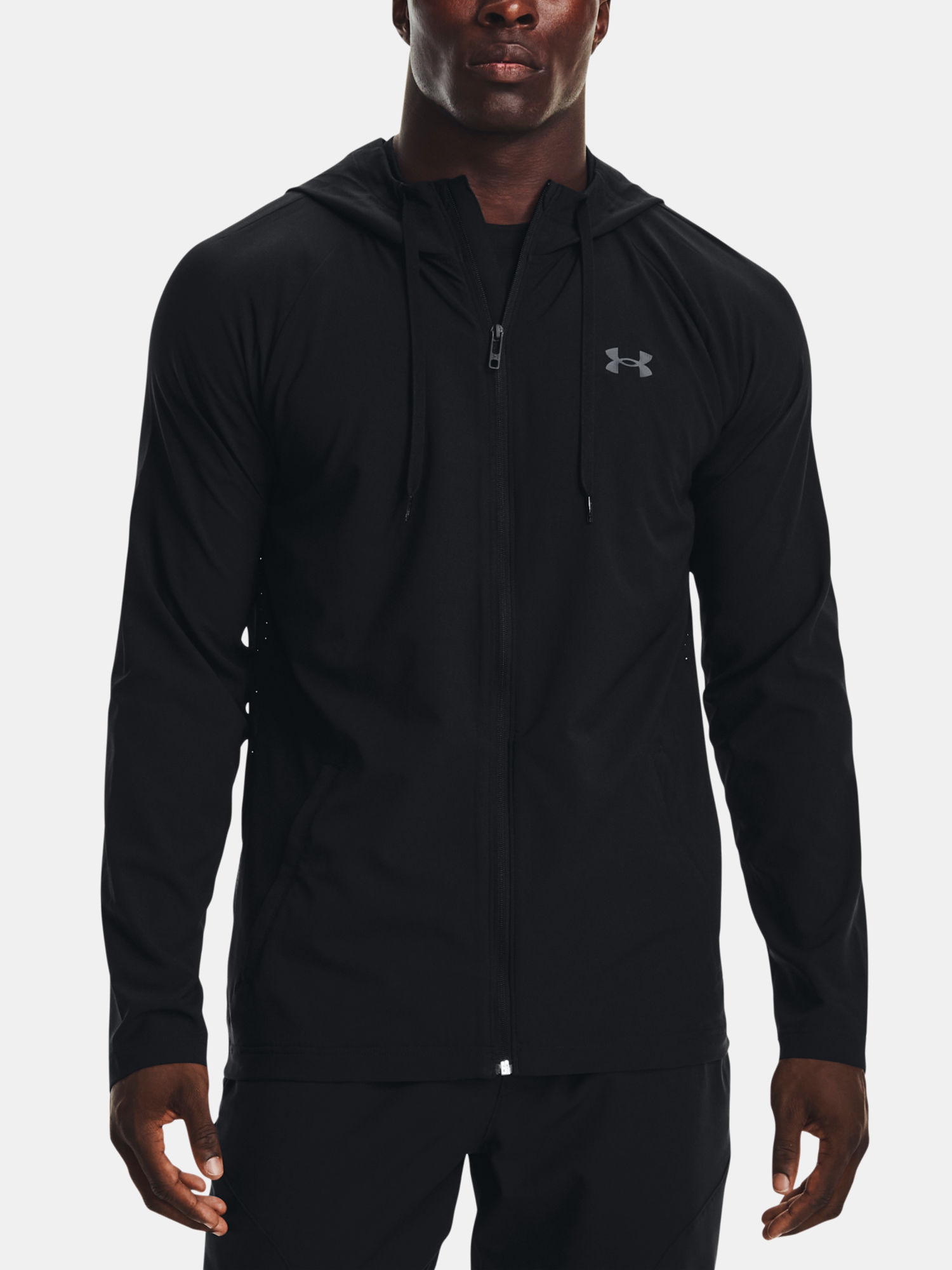 Mikina Under Armour UA Wvn Perforated Wndbreaker-BLK (1)