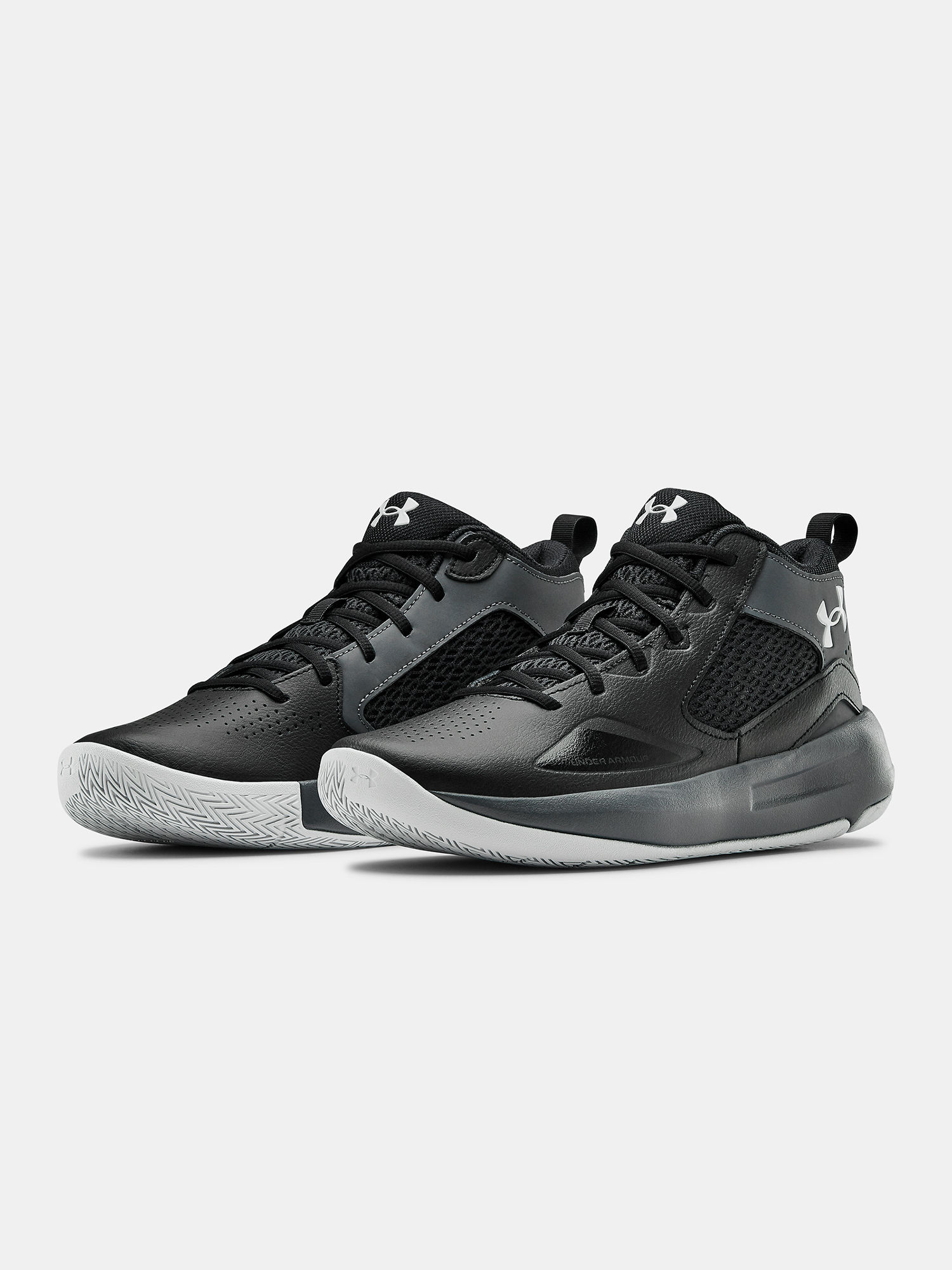 Topánky Under Armour Lockdown 5-BLK (3)